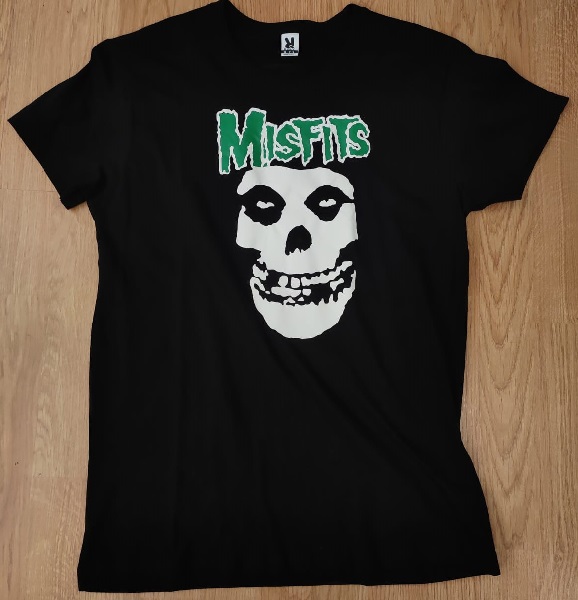 camiseta misfit