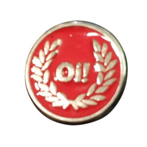PIN METÁLICO OI! LAUREL FONDO ROJO
