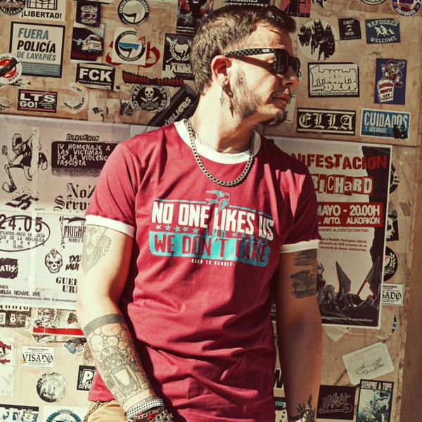 CAMISETA GRANATE NO ONE LIKE US RIBETE HTH