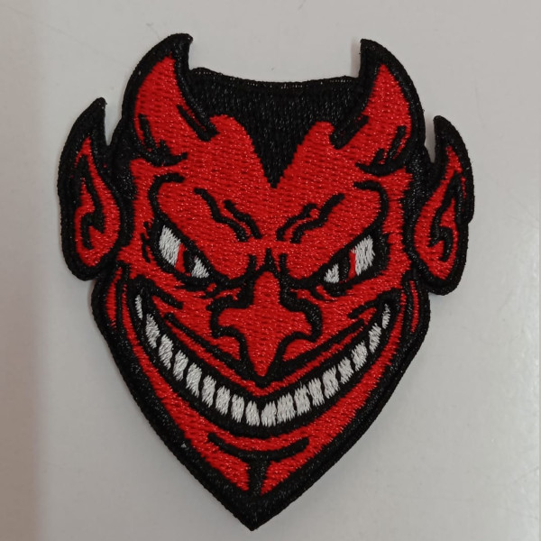 Parche bordado red devil