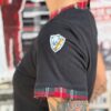 CAMISETA NEGRA RIBETE ESCOCÉS CHICA HTH
