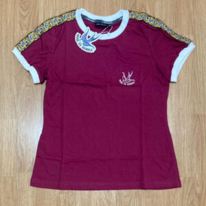 CAMISETA GRANATE LEOPARDO Y ESCUDO CHICA HTH