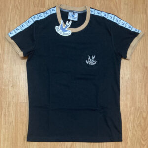 CAMISETA NEGRA RIBETE BEIGE HTH
