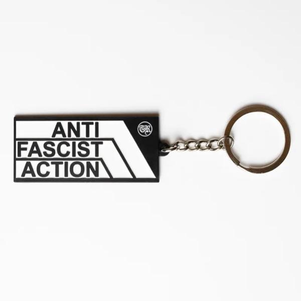 LLAVERO METÁLICO ANTIFASCIST ACTION
