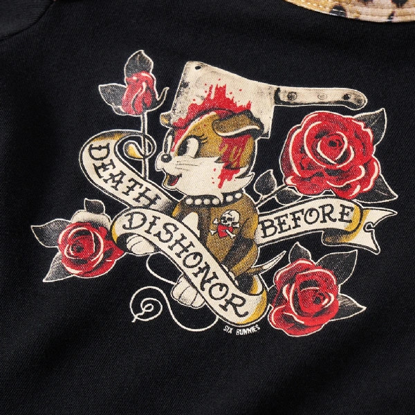 body-bebe-doggy-detalle-estampado-liquor brand BODY BEBÉ DOGGIE