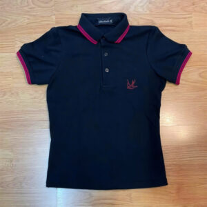 POLO NEGRO DETALLE GRANATE CHICA HTH