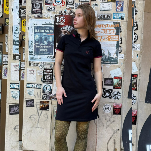 VESTIDO POLO NEGRO DETALLE GRANATE HTH