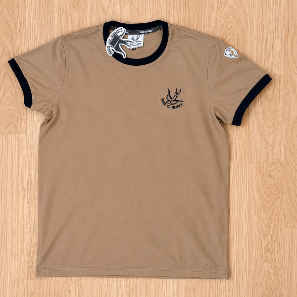 CAMISETA CAMEL RIBETE NEGRO HTH