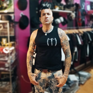 CAMISETA TIRANTES SKINHEAD PATEANDO LAS CALLES